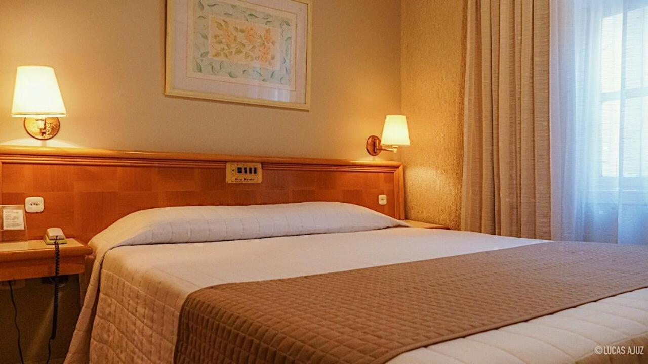 Curitiba Palace Estacao Hotel Екстериор снимка