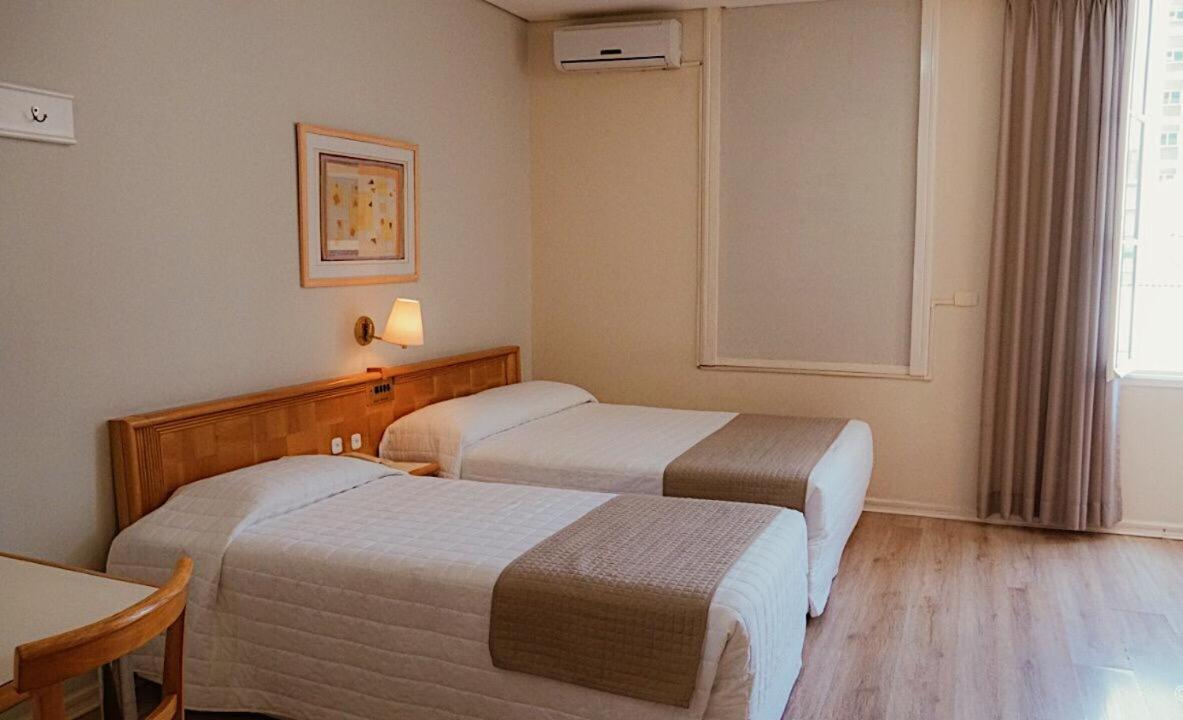 Curitiba Palace Estacao Hotel Екстериор снимка