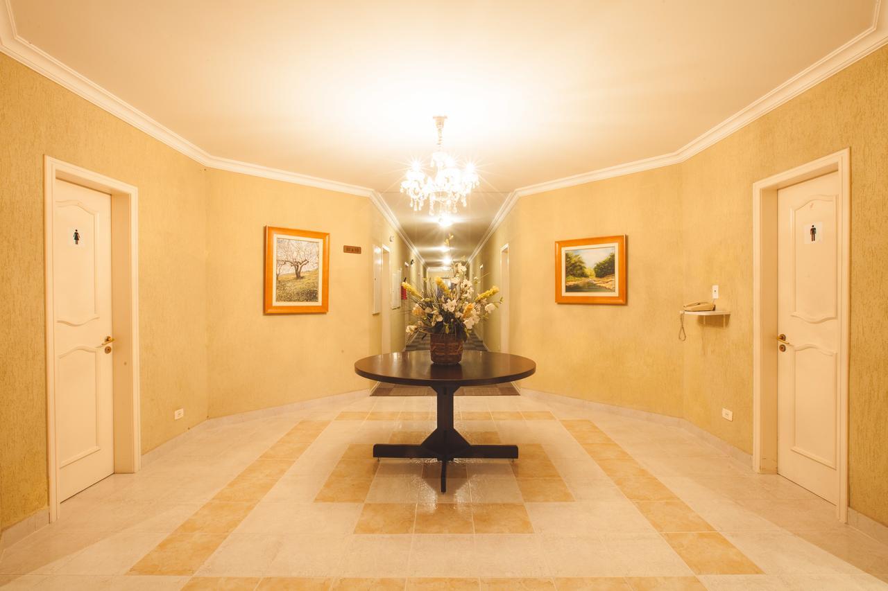Curitiba Palace Estacao Hotel Екстериор снимка